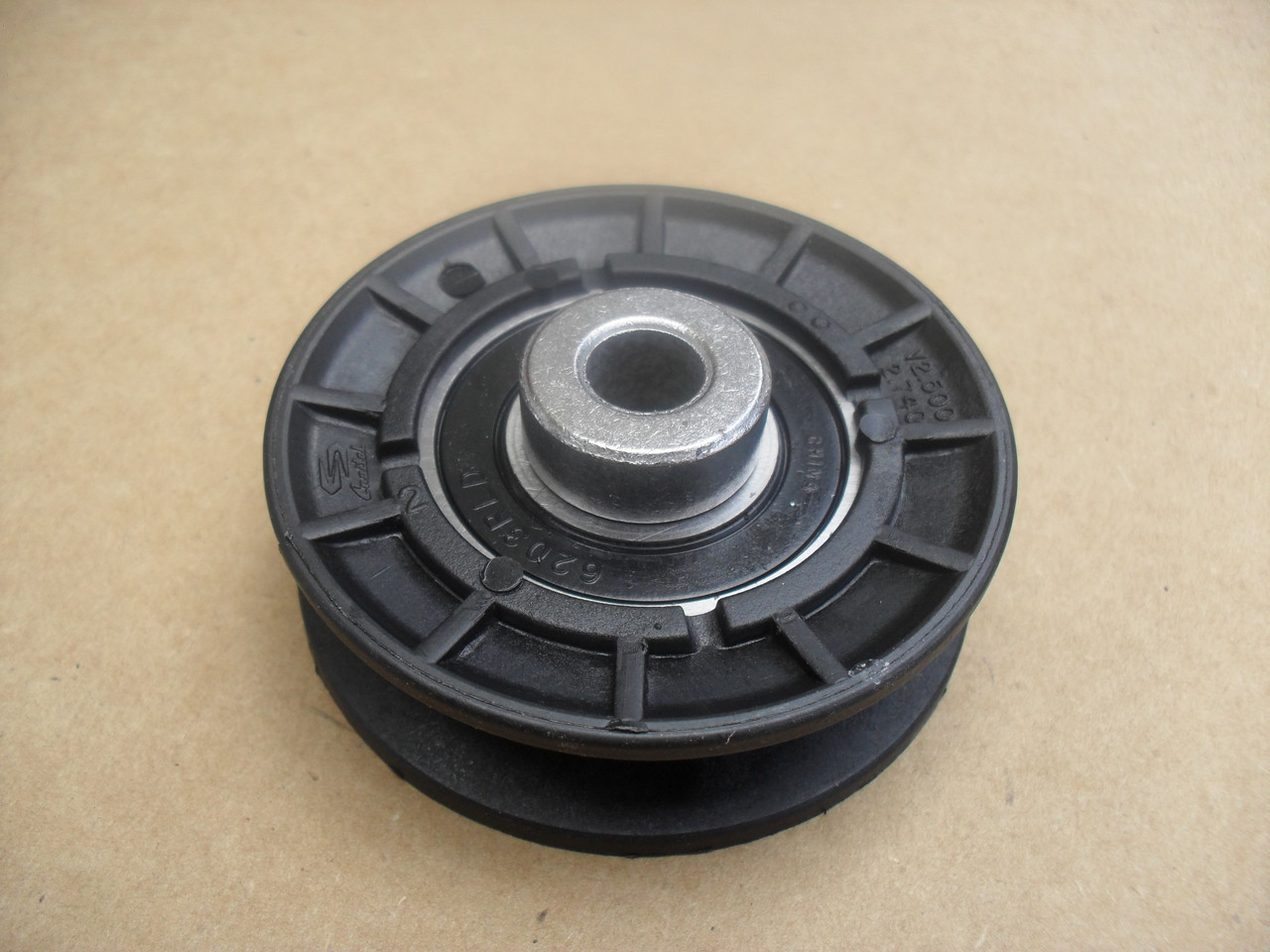 Idler Pulley for Grasshopper 718 720 725 725K 928D 393312 ID: 3/8" OD: 2-1/2"