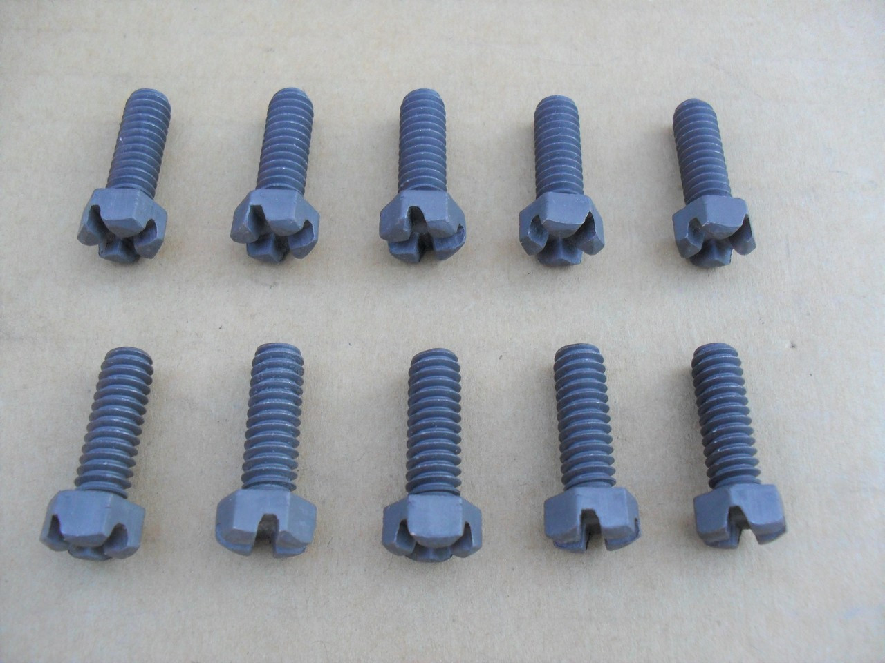 Carburetor Mount Bolts Screws for Briggs and Stratton, Mclane 690953, 93357, 94616, 94913 shop