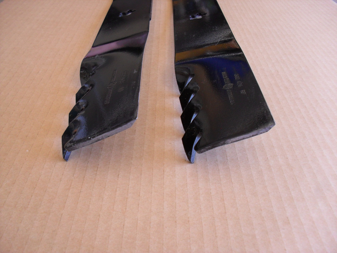 Mulching Blades for Ariens 46" Cut 21546611 532405380 Toothed mulcher
