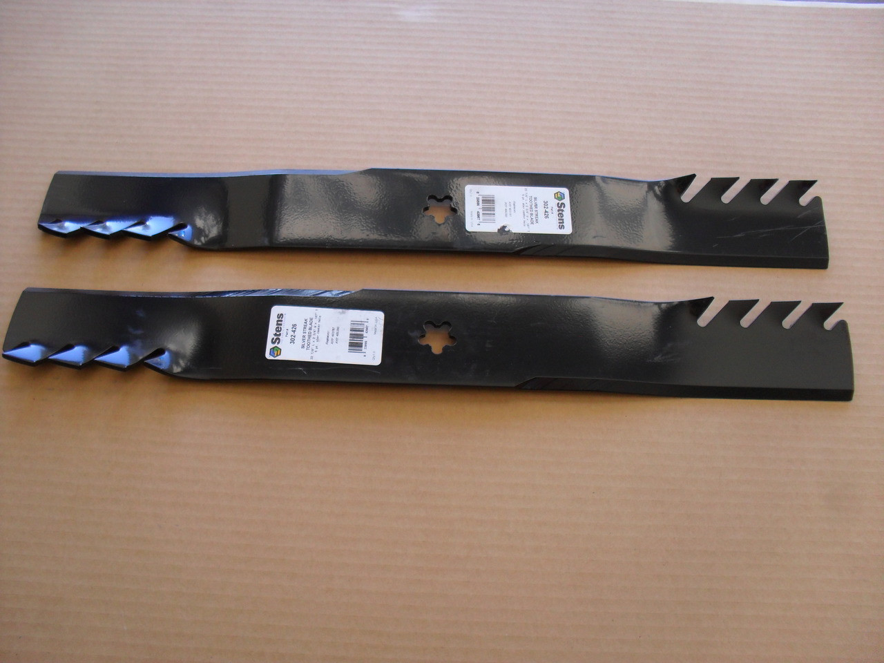 Mulching Blades for Husqvarna 46" Cut 403107, 503405380, 532405380, 594892801 Toothed mulcher