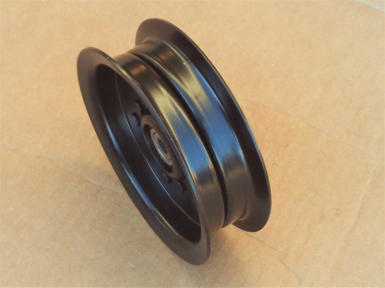 Idler Pulley for AYP, Craftsman 196106, 197379, 532196106 Height: 2" ID: 3/8" OD: 5-3/8"