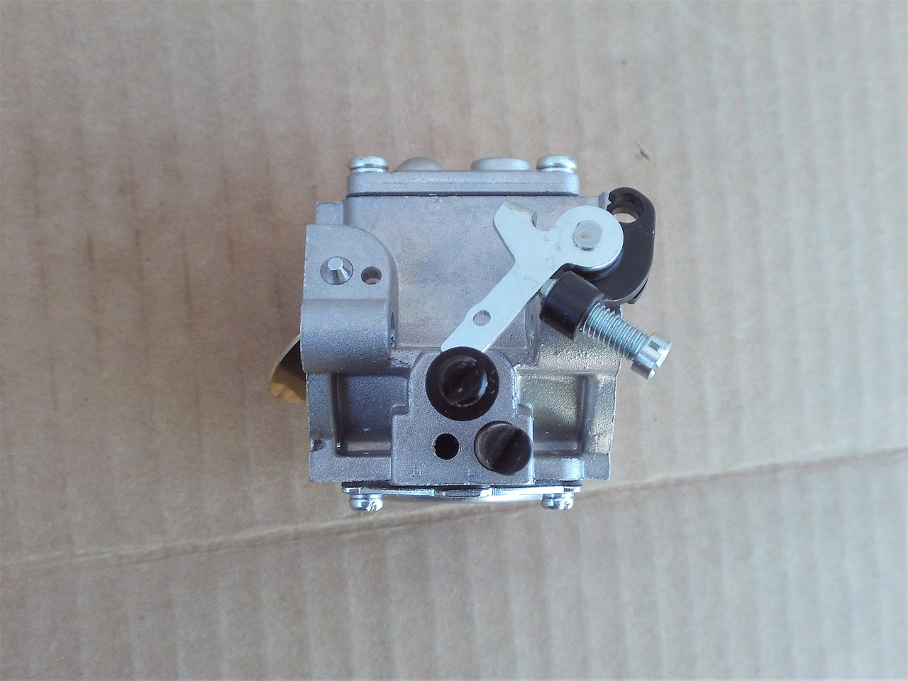 Carburetor for Husqvarna 3120 503281218 503282001