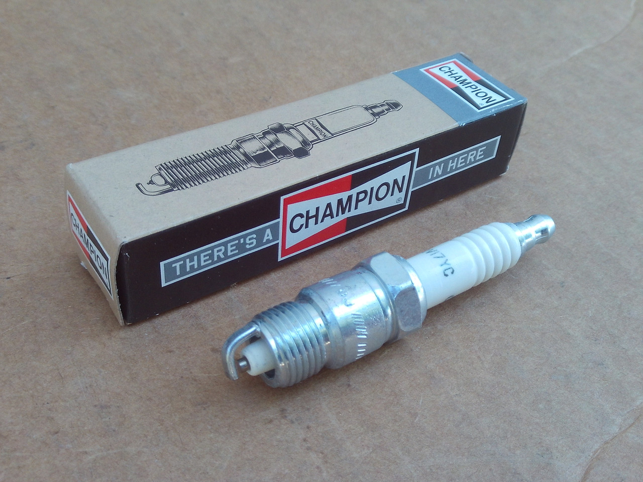 Champion Spark Plug RV17YC 25