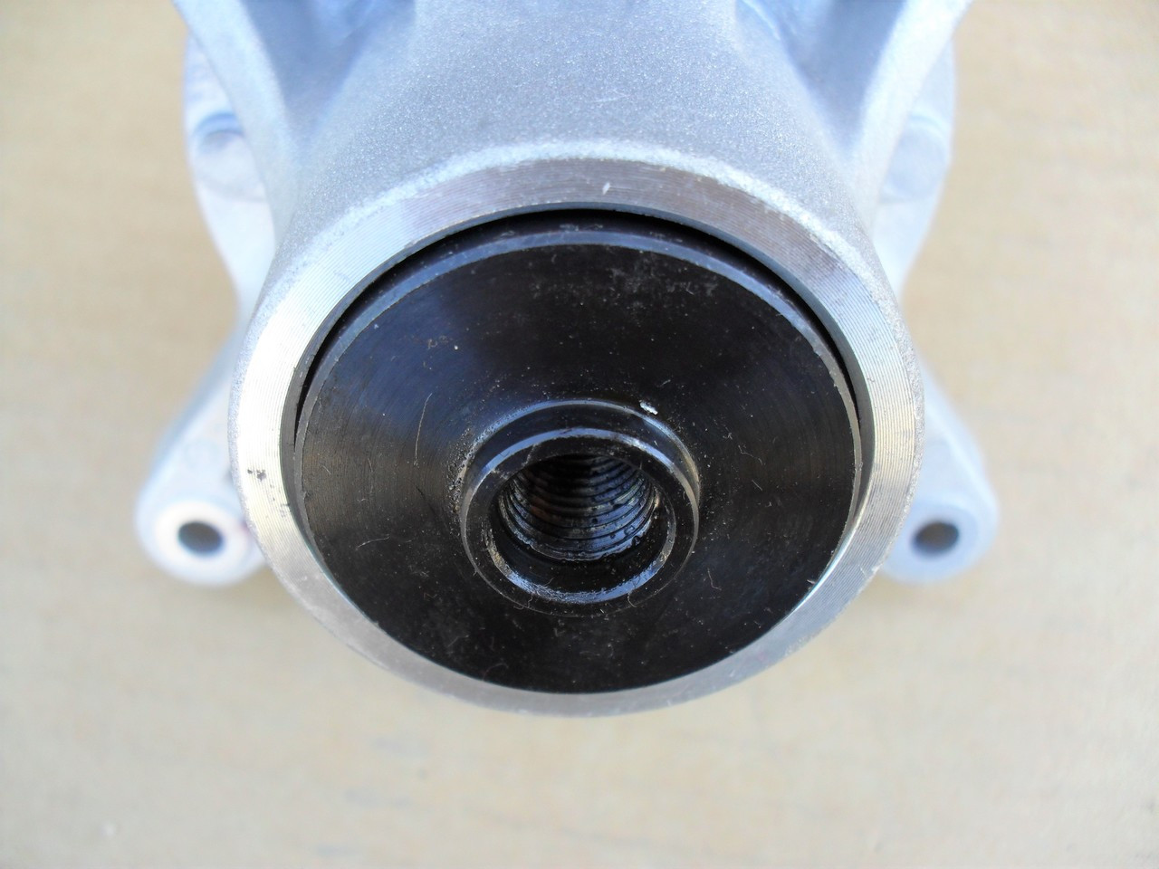 Deck Spindle for Exmark Quest 42" 50" Cut 1177267 1177268 1177439 1206234 1210751 1219107 1393214 117-7267 117-7268 117-7439 120-6234 121-0751 121-9107 139-3214