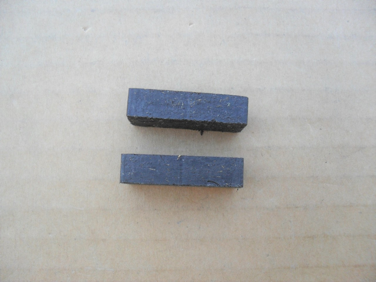 Brake Pads for Cub Cadet GT2000, GT2050, GT2542, GT2554, GTX1054