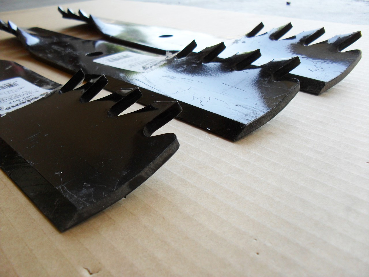 Hi Lift Mulching Toothed Blades for Lesco 48" Cut, 021871, 050111 Made In USA, Mulcher