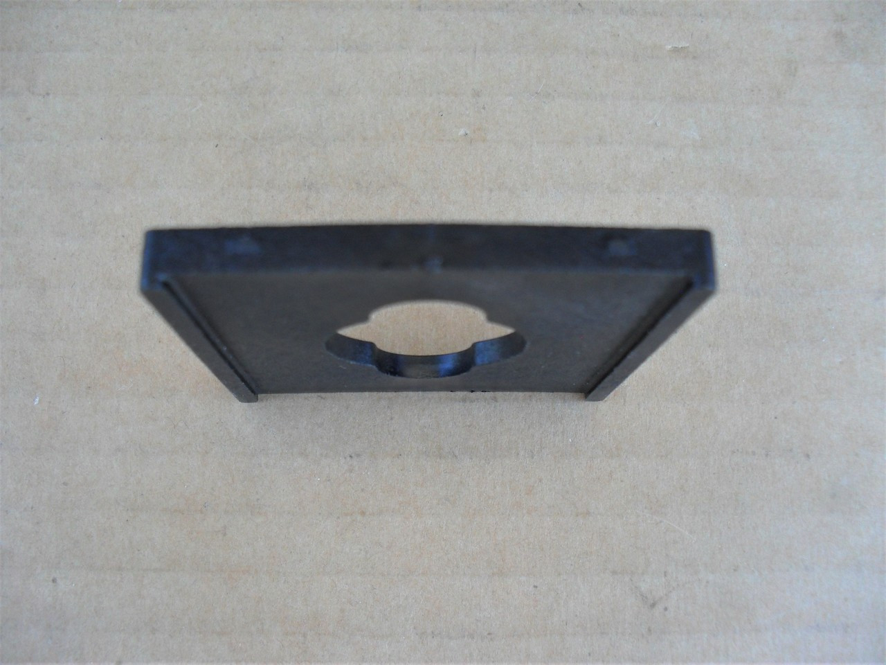 Blade Insulator Adapter for Black and Decker 24138101, 241381-01