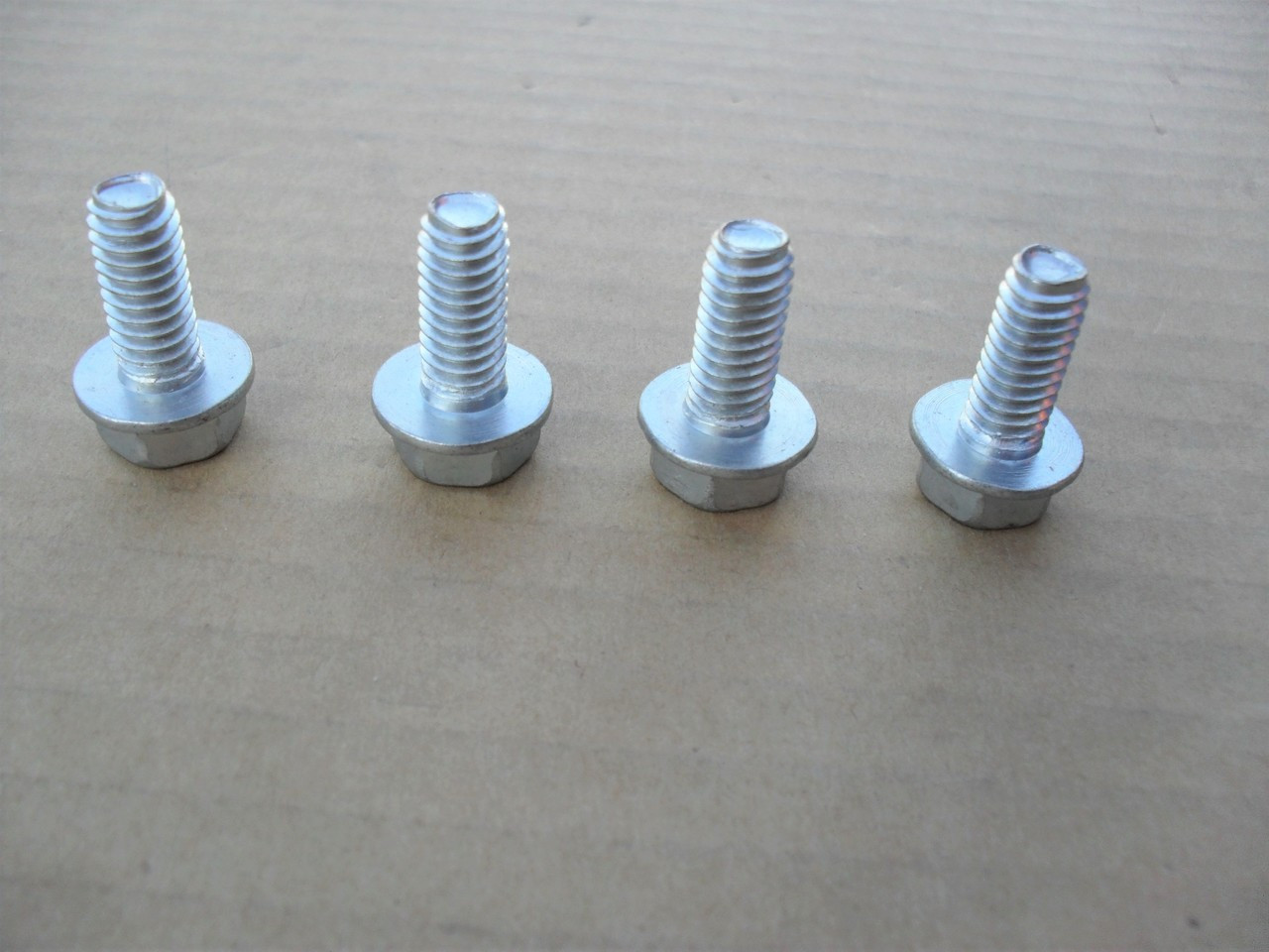 Deck Spindle Mounting Screws for MTD 159830 1724491 710-0650 710-1260A Craftsman Huskee Yardman Yard Machine bolts