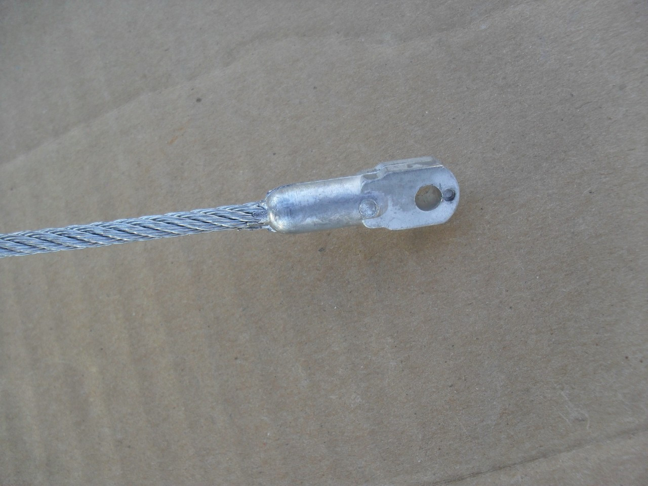 Steering Cable Wire for Husqvarna, Huskee 577199901, 506589101 506-58-91-01 Husky