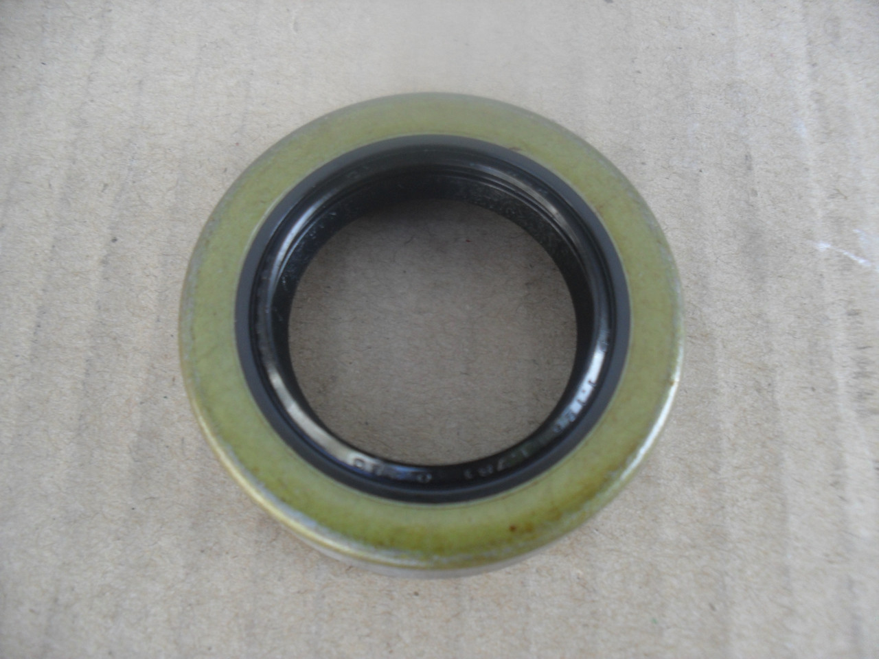 Wheel Seal for Wright Mfg 48", 52", 61" Cut D38065