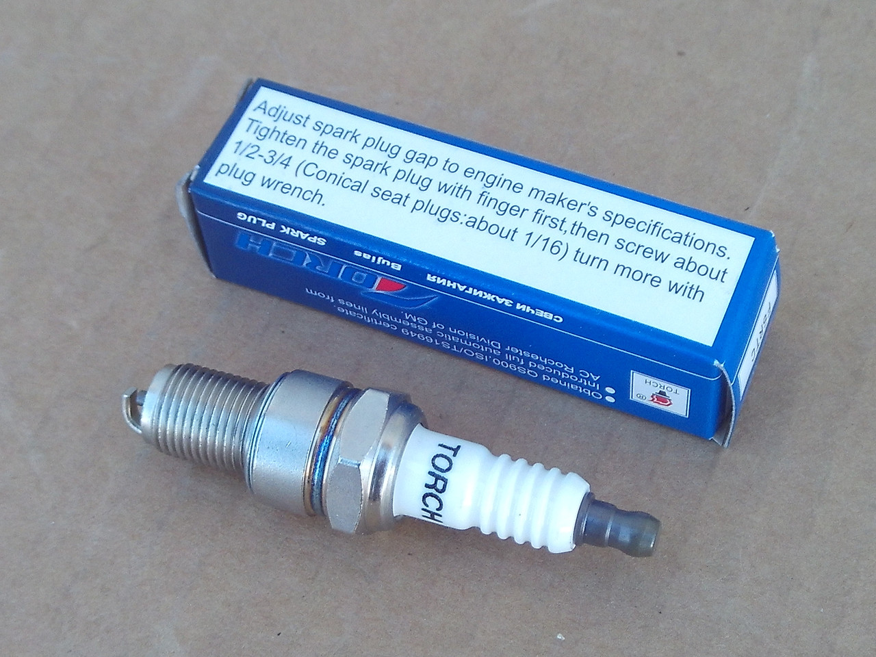 Spark Plug for Ariens SnoTek, SS21, SS21E, SS21EC, Path Pro 20001246