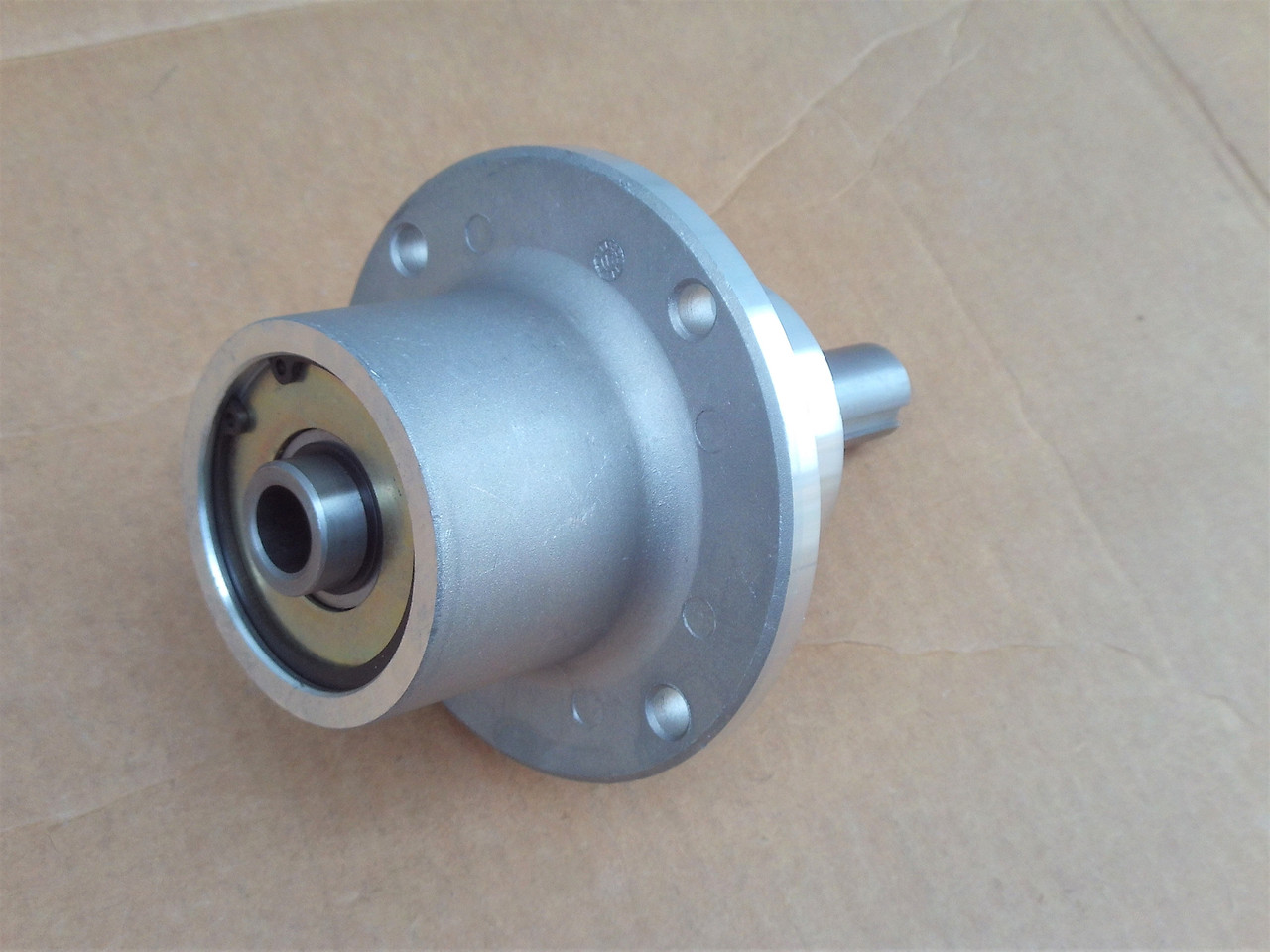 Deck Spindle for Snapper 32" Cut 3036300, 3036300YP