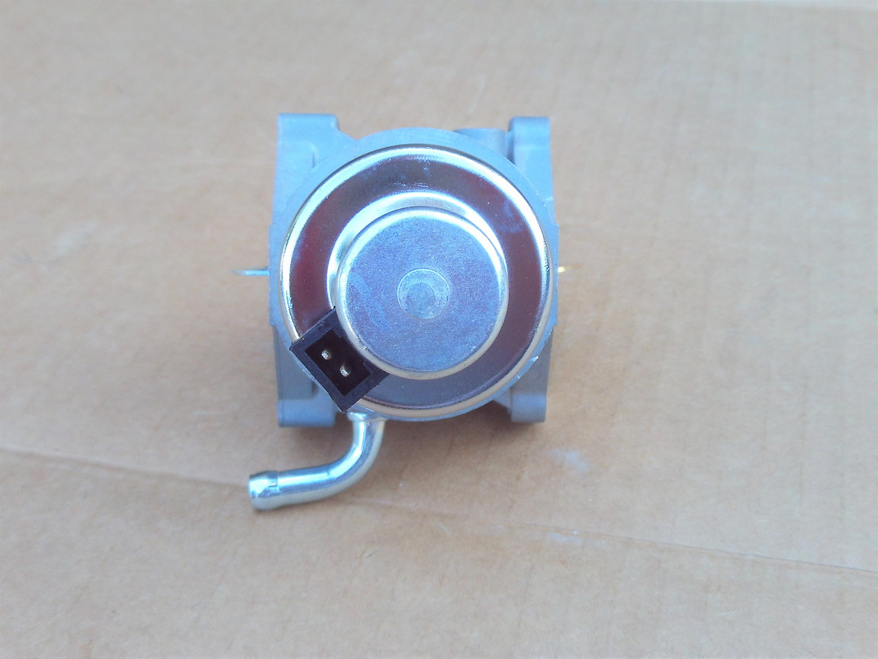 Carburetor for John Deere D100 E100 L100 LA100 S100 X100 594603 594605 792768