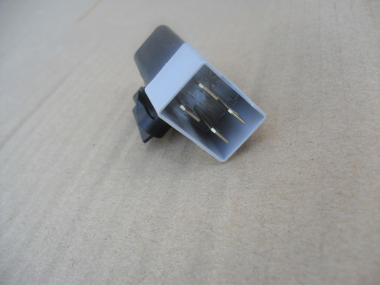 Interlock Safety Switch for John Deere 92H, 107H, 107S, 115, 125, 135