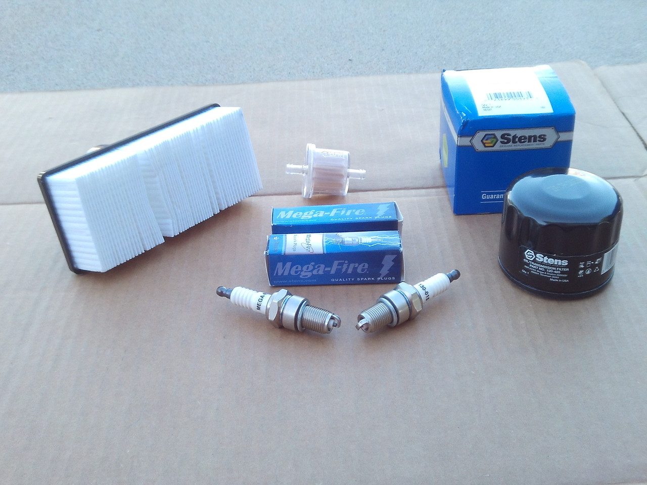 Engine Tune Up Kit for Kawasaki FR541V, FR600V, air filter, spark plugs, oil filter, fuel filter 785-682 *****