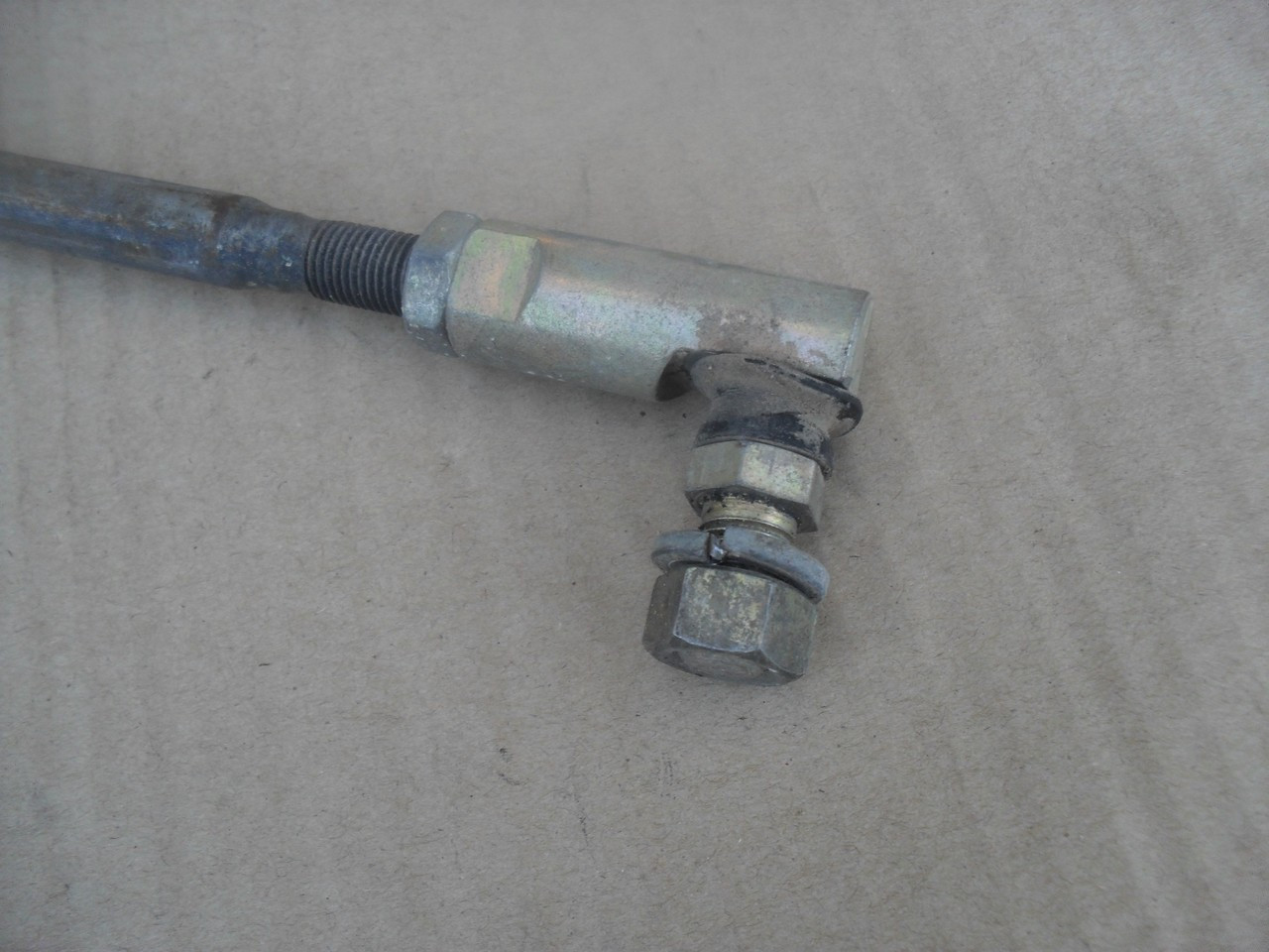 MTD Tie Rod 747-0753 with ball joints, adjustable, Used 