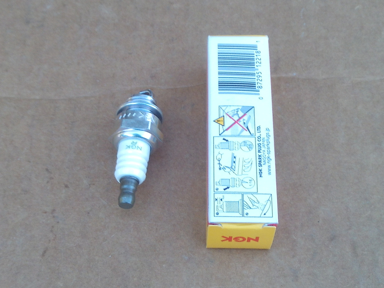 Spark Plug for Kawasaki 920702115, 92070-2115 Hedge Trimmer