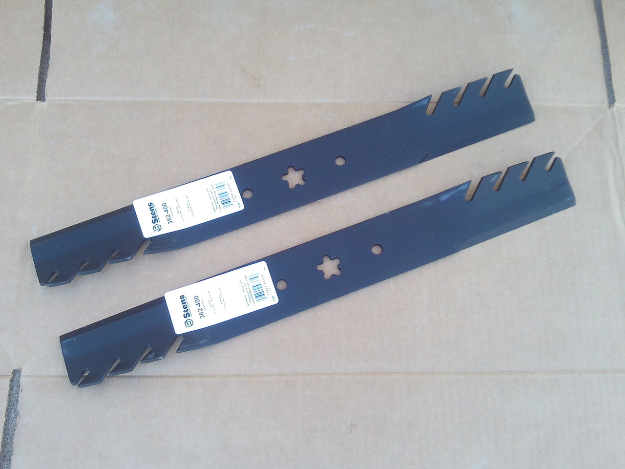 Mulching Blades for Ariens 42" Cut 21546095