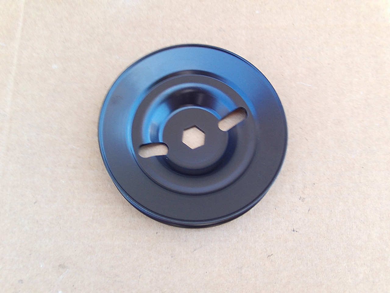 Deck Spindle Pulley for John Deere 145 155C L120 L130 LA130 LA140 S240 Z245 Z255 Z355E GX20335 M155979 I.D: 6 Point hex design