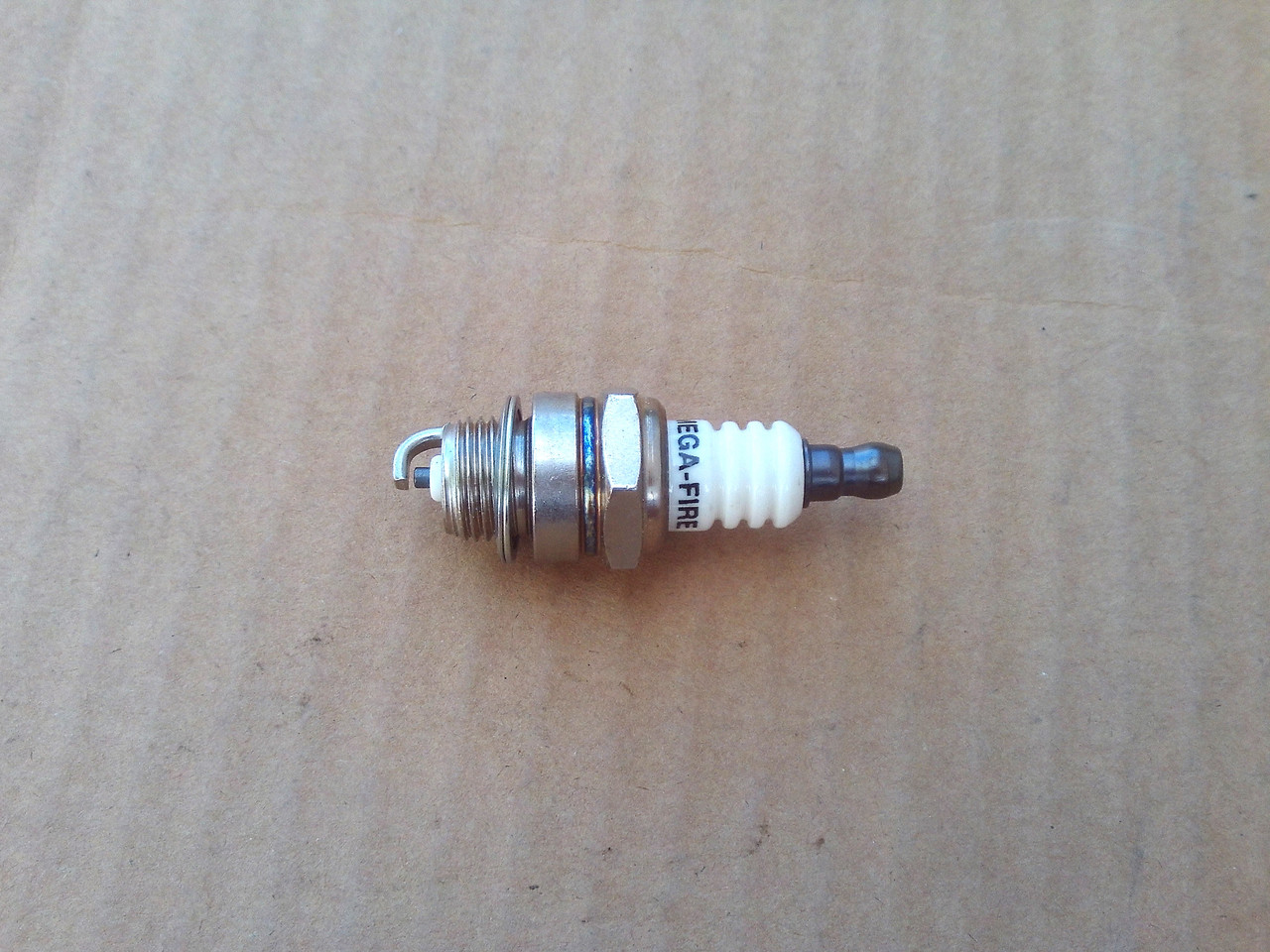 Spark Plug for Green Machine 2500LP 2540LP 3000LP 3800LP 30 33 38 BPM7A