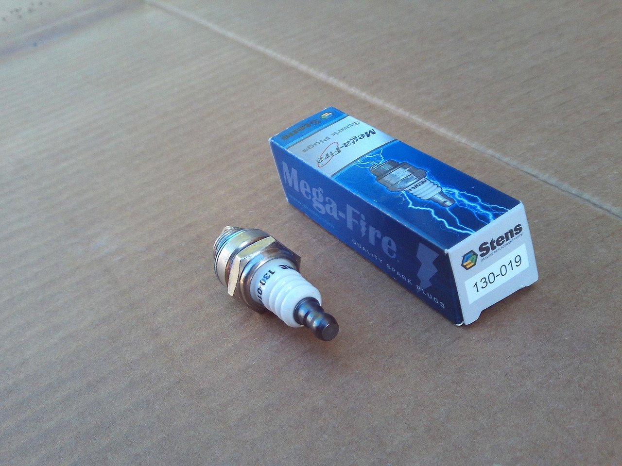 Spark Plug for Maruyama 285982 130-019