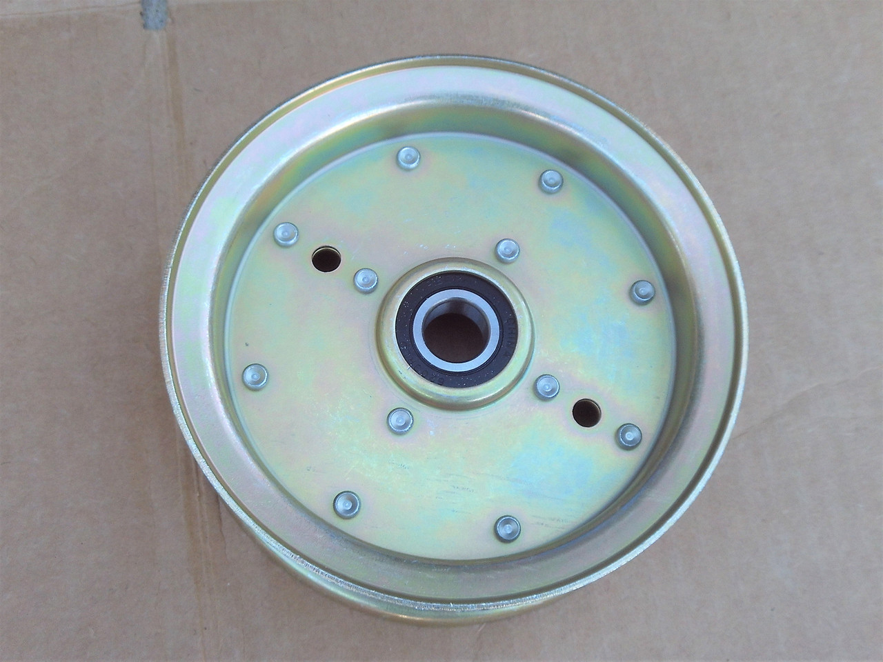 Deck Idler Pulley for AYP 532132728 539112196 539131148 539132728 581813701 589766101 589766102 ID: 5/8" OD: 5-7/8" Height: 2"