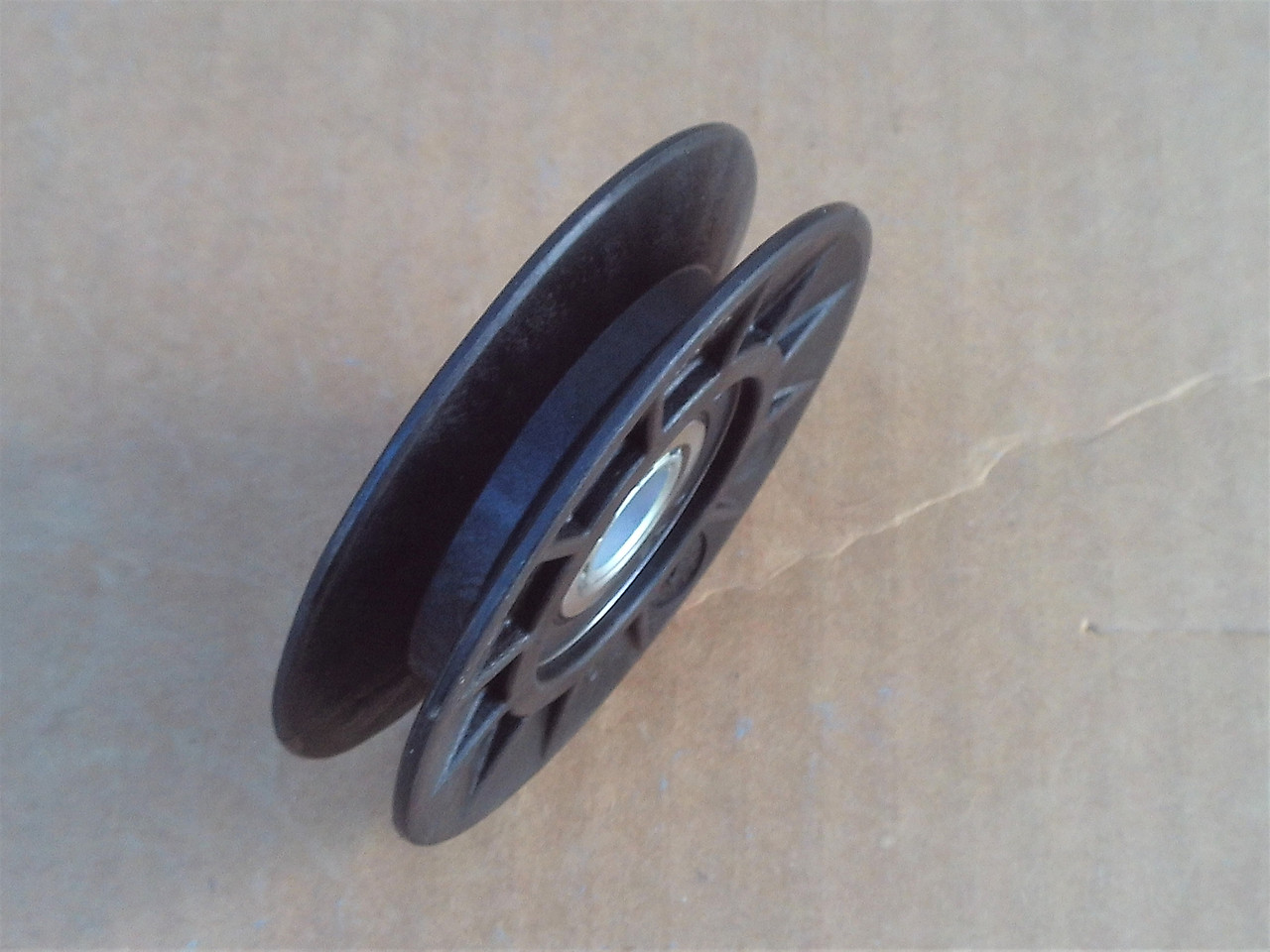 Idler Pulley for Toro 24463, 34243, 624530, 70823, 2-4463, 3-4243, 62-4530, 7-0823 Width: 5/8" ID: 1/2" OD: 2-7/8"