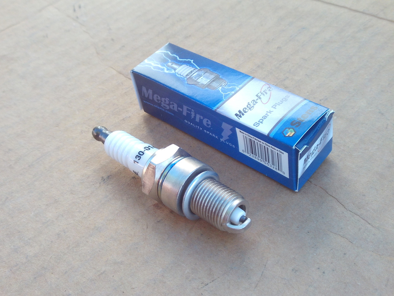 Spark Plug for John Deere M128206, MG508171