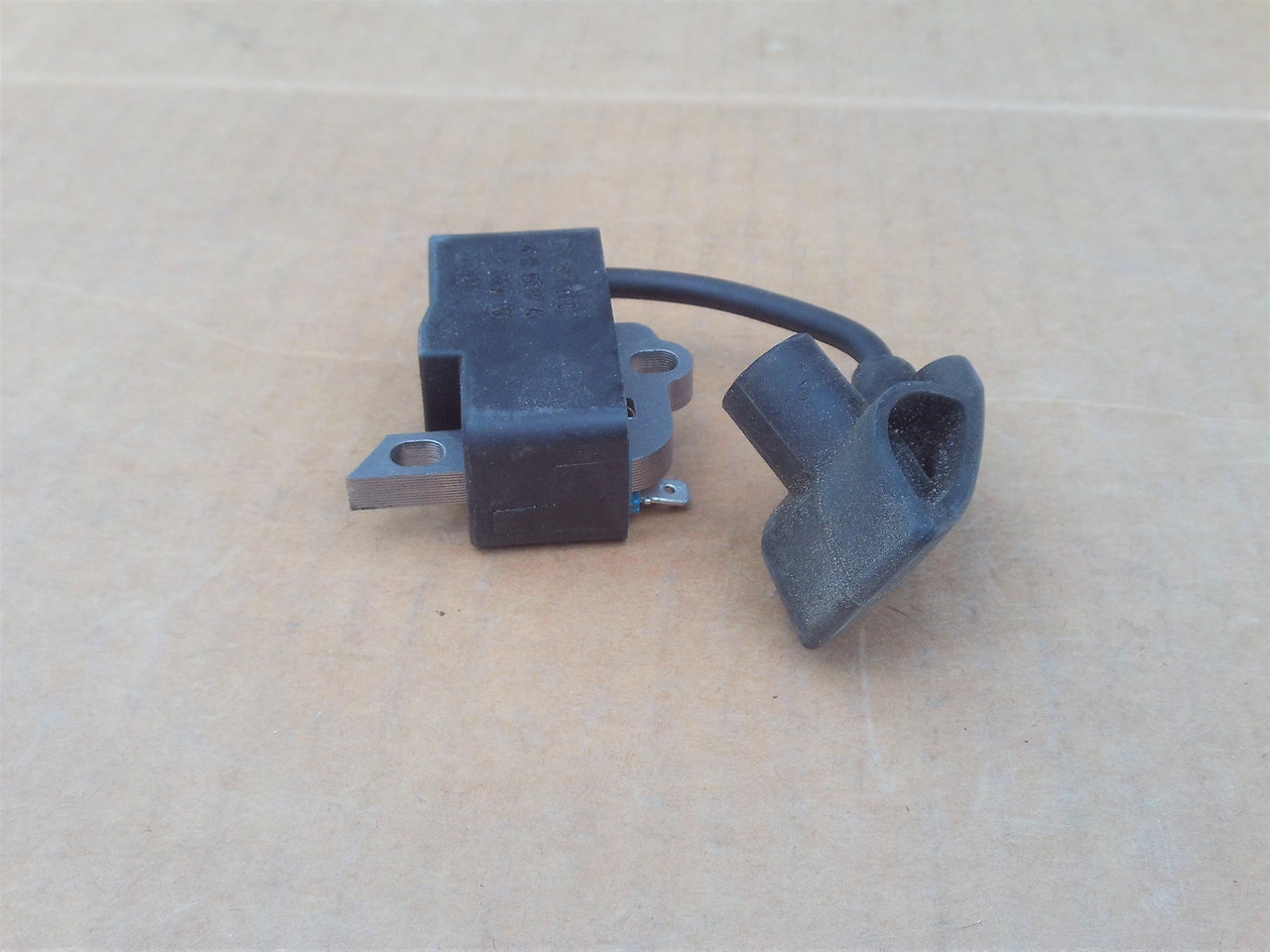 Ignition Coil for Stihl BR500 BR550 BR600 BR700 42824001305 42824001308 4282-400-1305 4282-400-1308