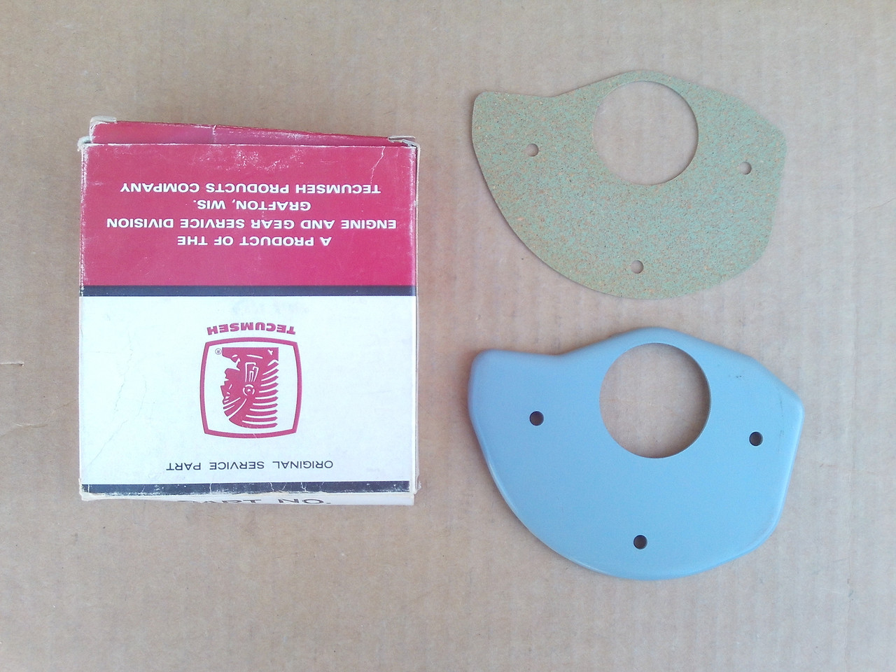 Tecumseh VLV40, VLV40A, VLV126A, Breather Cover with Gasket 36005, 36005A