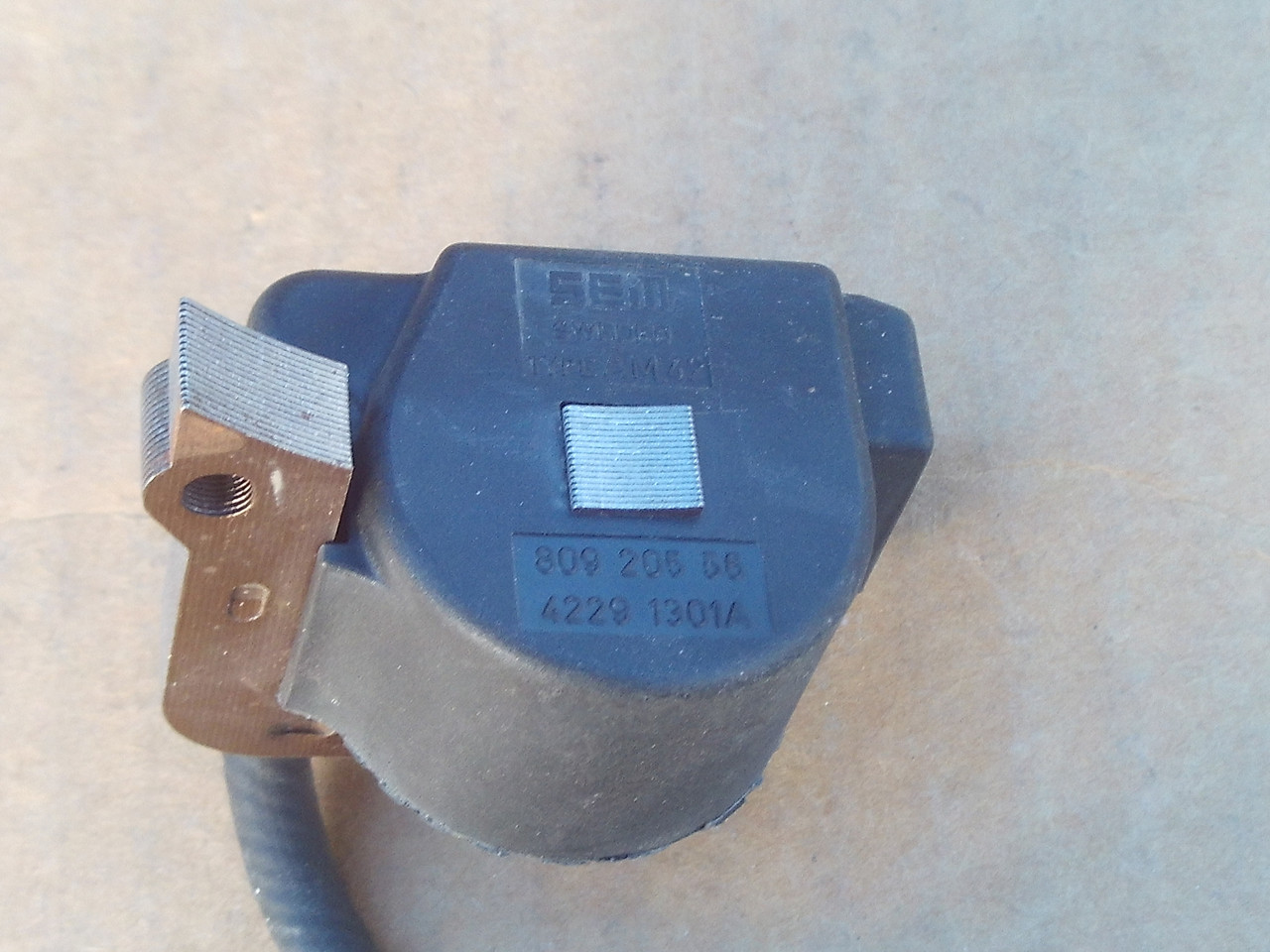 Stihl BG50 BG45 BG46 BG55 BG65 BG85 SH55 SH85 Ignition Coil 42294001301 42294001300 4229 400 1300 4229 400 1301