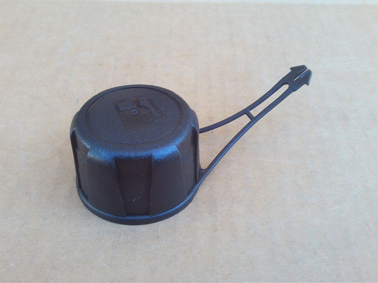 Gas Fuel Cap for Briggs and Stratton Intek, Max, Quantum, Europa 796577, 793606, 699985