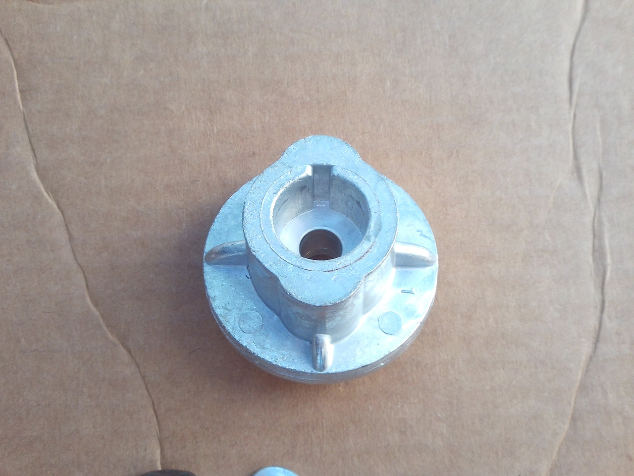 Blade Adapter for Bobcat Sensation includes bolt, washer, key 1184 Normally used on 5 HP Engines