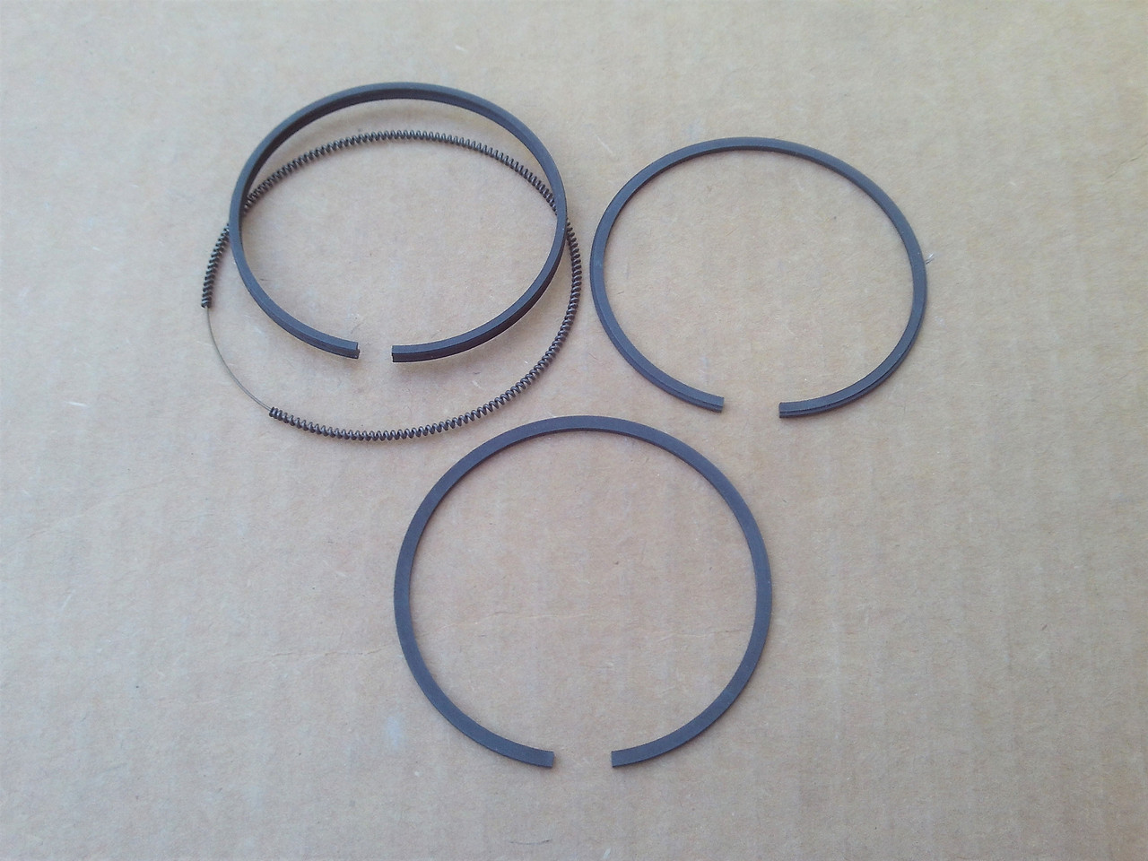 Briggs and Stratton Piston Rings 493388 Over Size 010 for model 121702 &