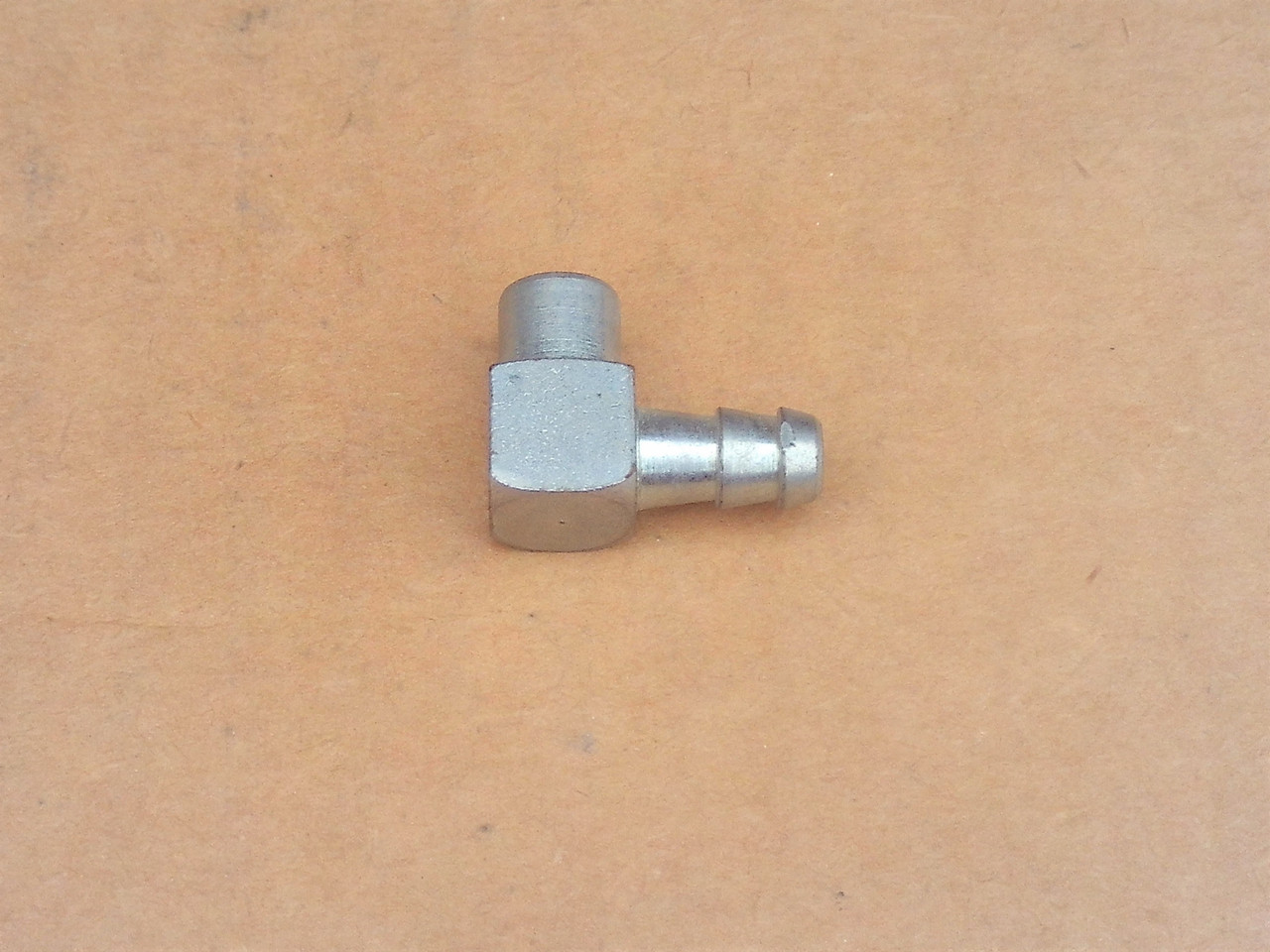 Tecumseh Carburetor Fuel Fitting 631775 632527 (Old style all metal)