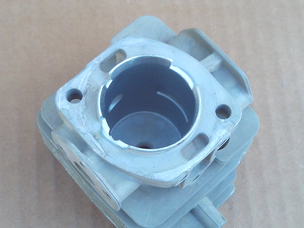 Cylinder for Redmax 848F3012A2 848F3-012A2 HBZ2600 HEZ2500F HEZ2500S BCZ2500S BCZ2500SU BCZ2500SW BCZ2600S BCZ2600SU BCZ2600SW CHTZ2500 EXZ2500SBC EXZ2500SHE HEZ2500F 481012111 521608901