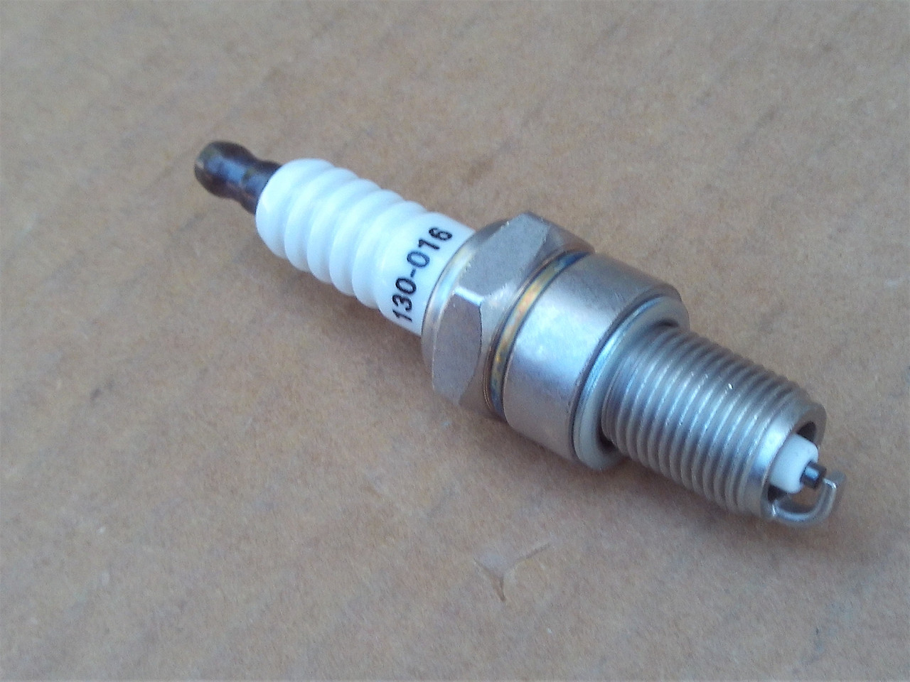 Spark Plug for John Deere AE29626, AM36791, AT21343, M802138 Walk Behind Greens Mowers, Bunker and Field Rakes, Gator 4x2