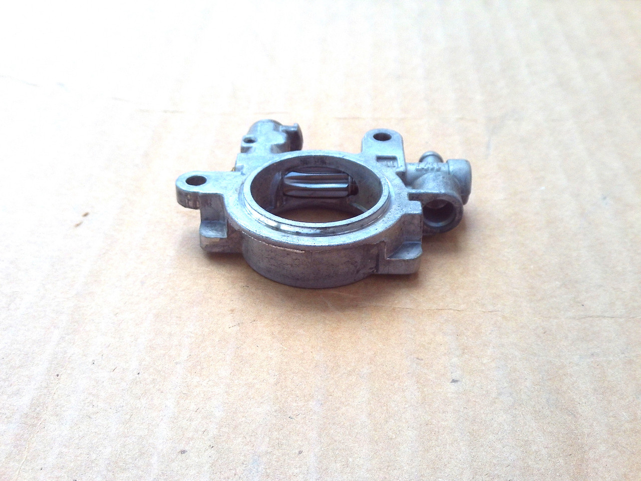 Oil Pump for Stihl MS290 MS390 MS310 MS311 MS391 MS390 029 039 1127 640 3204 1127 640 3200 1127-640-3200