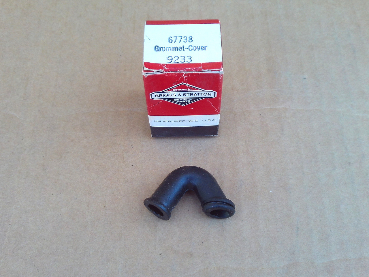 Briggs and Stratton Breather Grommet Tube Hose 67738 &