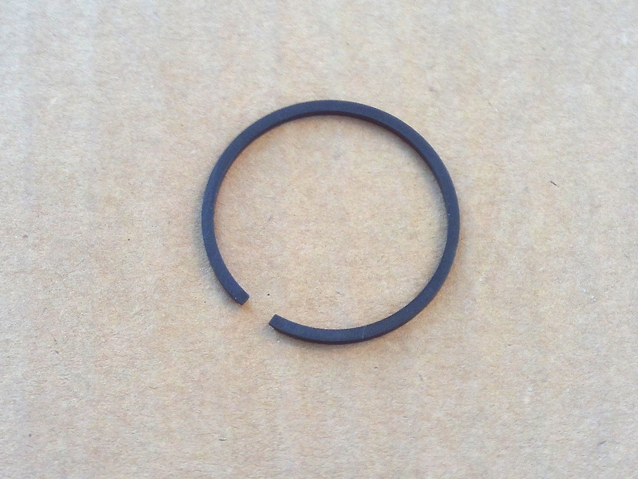 Shindaiwa Piston Ring A101000400 for AH231 C230 C230AR C230PT DH231 ES726 HT231 T230XR T230EREMC T261X