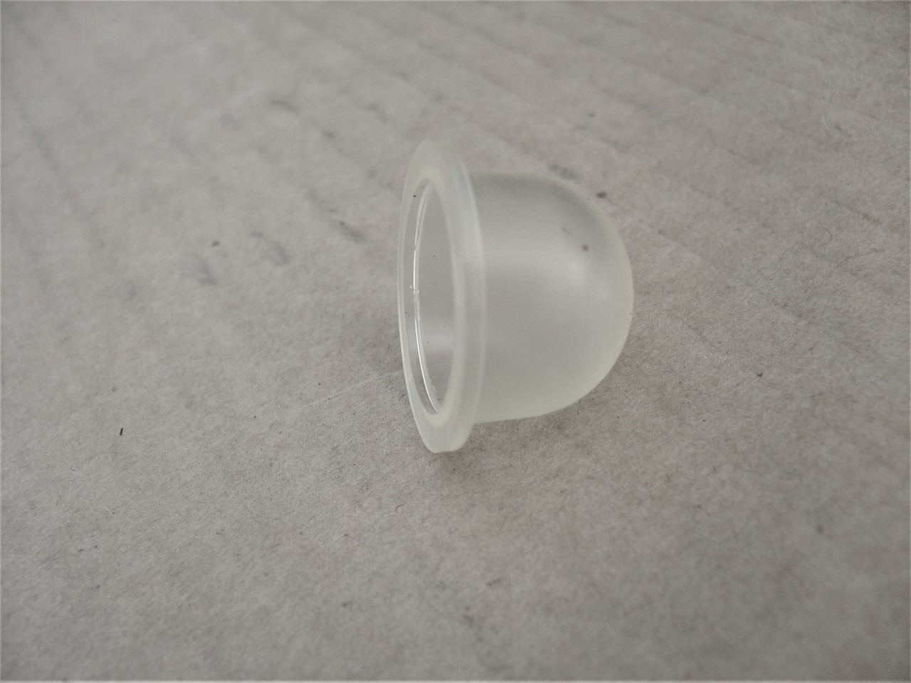Primer Bulb for Husqvarna 530010897 530014362 530014815 530023364 530047004 530095646 530095649 OD: 15/16" Height: 5/8"