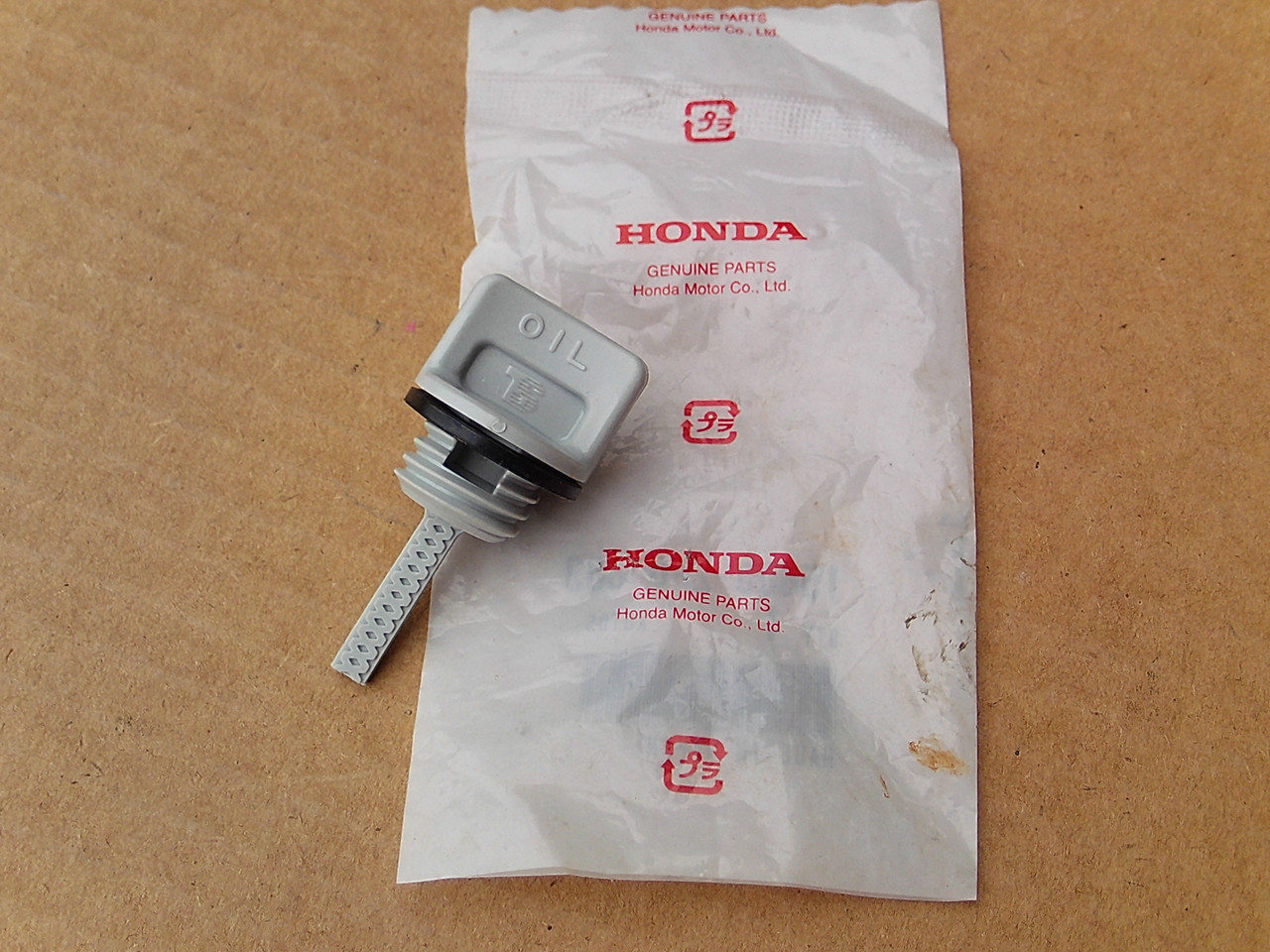 Honda Oil Fill Dipstick Cap 15600-ZFO-003 FG110 GC190 GS160 GS190 GX120 GX160 15600ZFO003