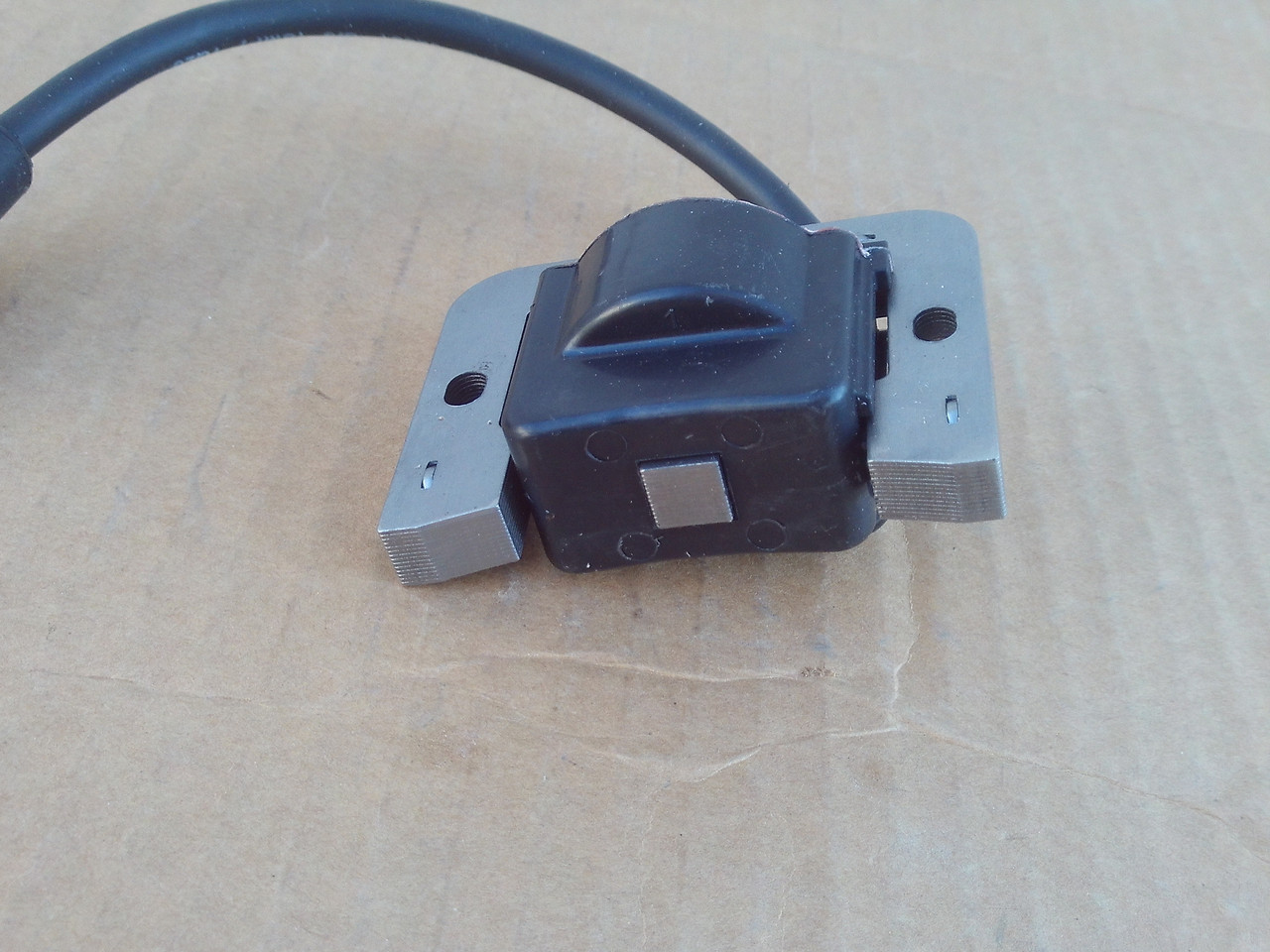 Coil for Toro TimeCutter 74375 74381 74399 2458401S 24584201S 2458445S 3258401S 24 584 01-S 24 584 201-S 24 584 45-S 32 584 01-S Ignition Module