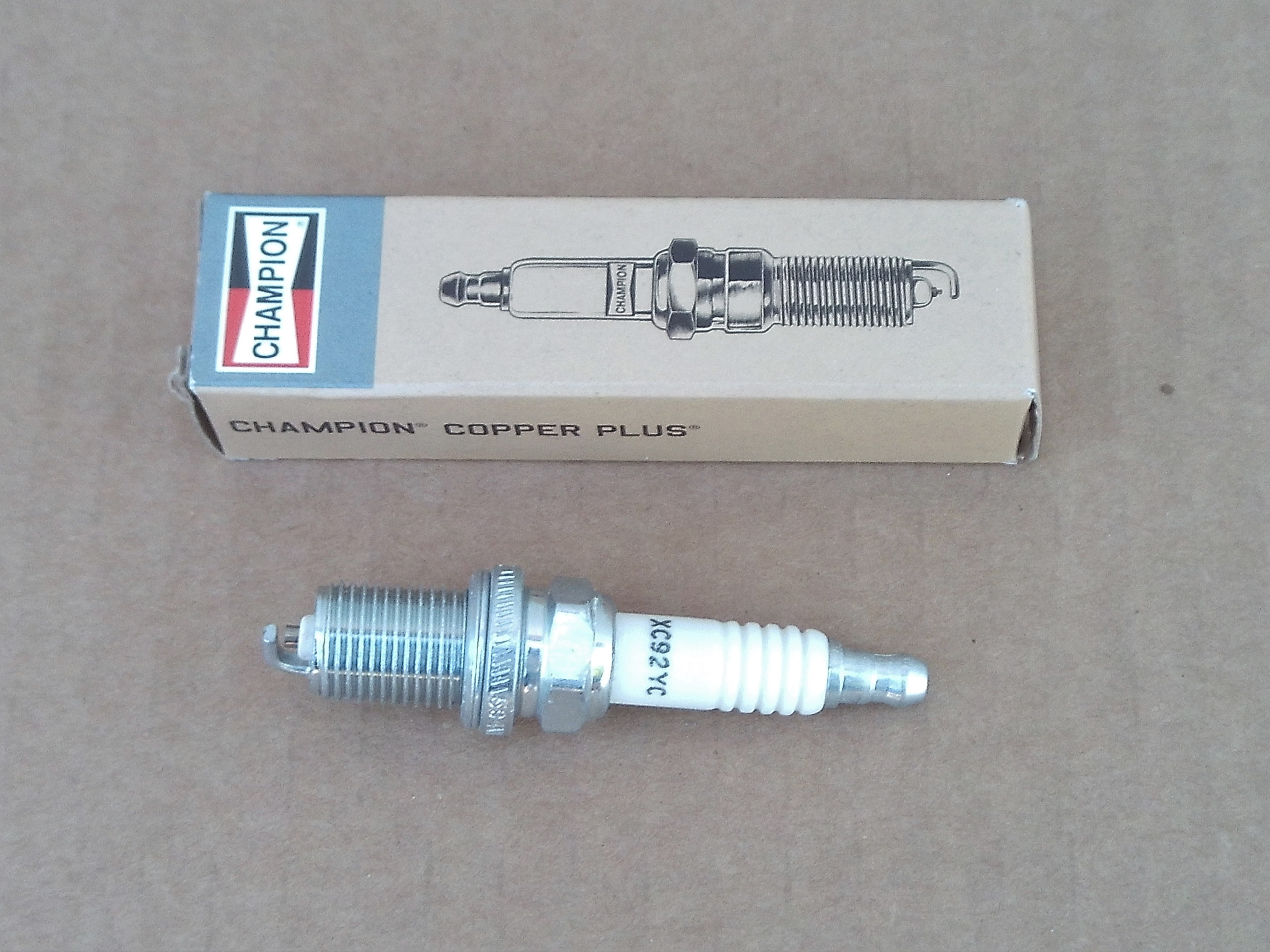 Spark Plug for Briggs and Stratton 792015 Champion XC92YC, 980