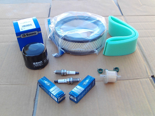 Tune Up Kit For Briggs and Stratton Vanguard V Twin 12.5 thru 21 HP 84004937 5119A 5119B air filter foam pre cleaner spark plugs oil filter fuel filter hose clamps &