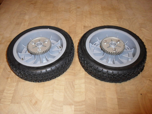Drive Wheels for Toro Super Recycler Self Propelled mower 987135 98-7135 Wheel Set of 2