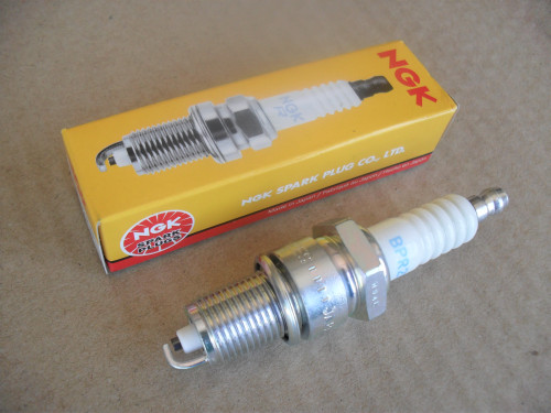 Spark Plug for Kawasaki FD501V, FD671D, FD711D, FD750D, 920702110, BPR2ES, 92070-2110