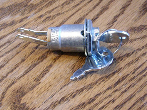 Ignition On Off Starter Switch for Bobcat XM Hydro Series Walk Behind Lawn Mower 295560 405940 29-5560 40-5940