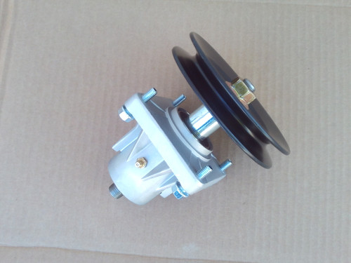 Deck Spindle for MTD 618-0625A, 618-0625B, 618-0660, 618-0660A, 618-0660B, 918-0625B, 918-0660, 918-0660A, 918-0660B