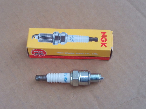 Spark Plug for Honda GX100, 9805655757, 9805655777, 98056-55757, 98056-55777